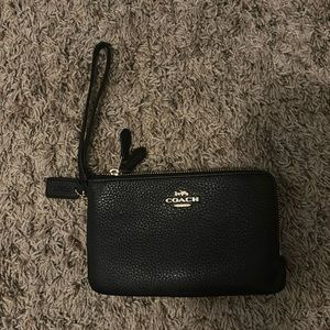 Coach, never used, excellent condition!